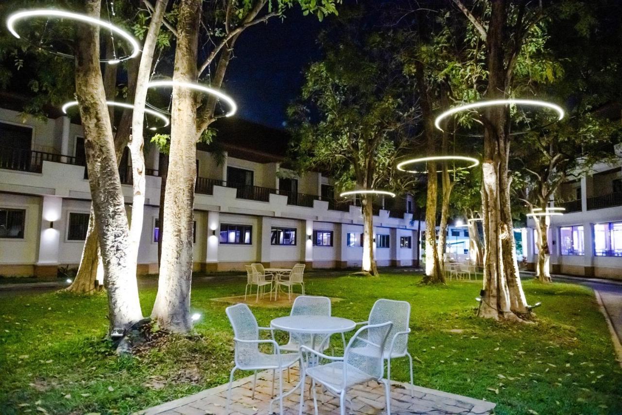 President Hotel Udonthani Dış mekan fotoğraf
